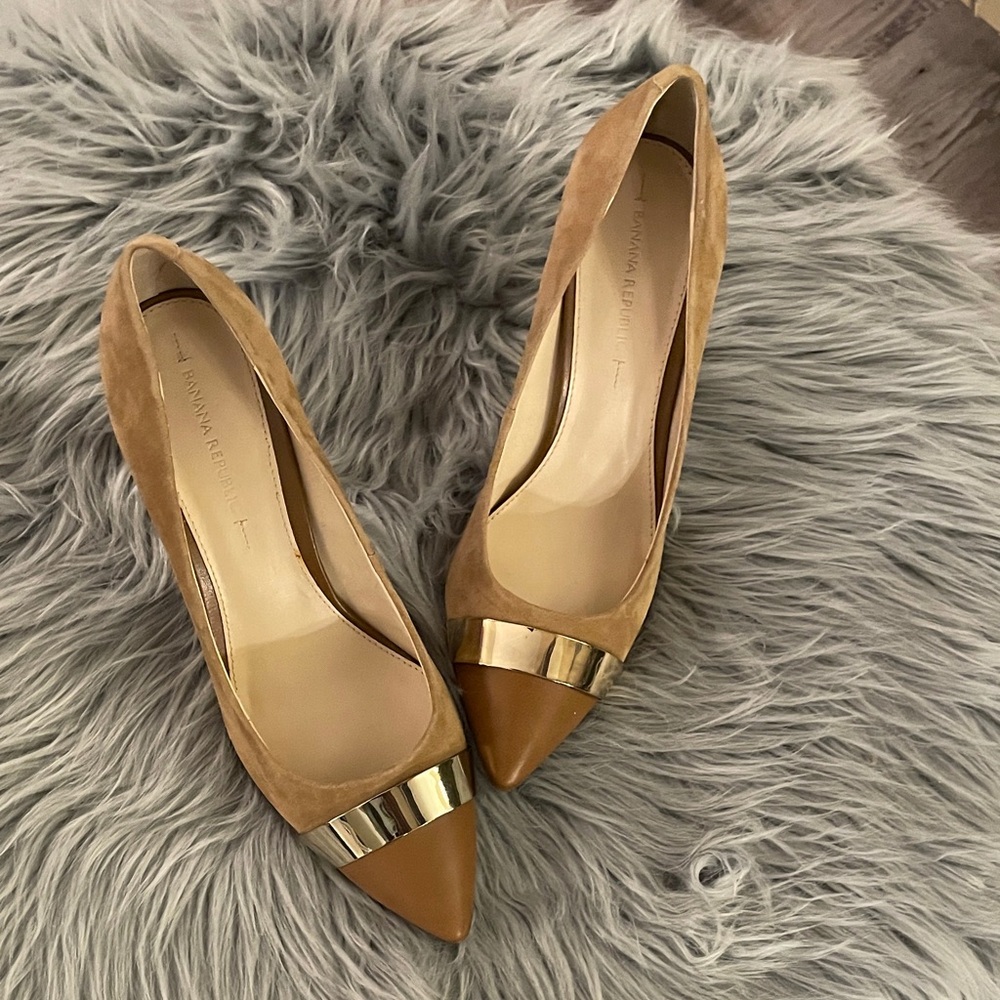 Banana Republic Tan Suede Upper & Heels with Gold Detail - Picture 2 of 8